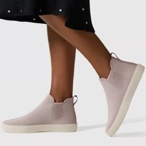 Rothy's Chelsea Slip On Boots Washable High Top Sneaker Lilac Gray Size 8
